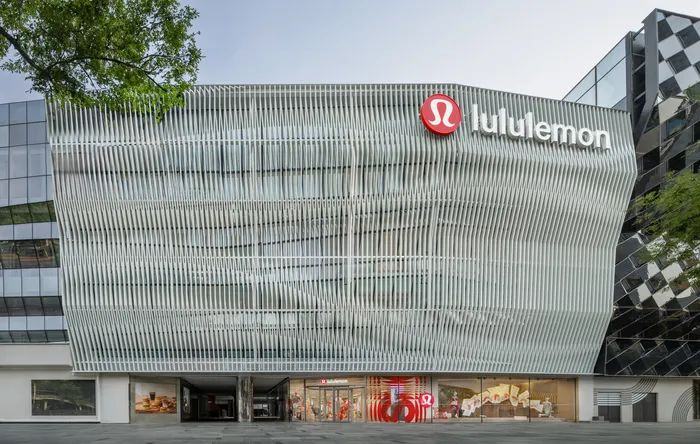 ululemon想靠中国男人翻身AG真人游戏平台痛失400亿的L(图9)